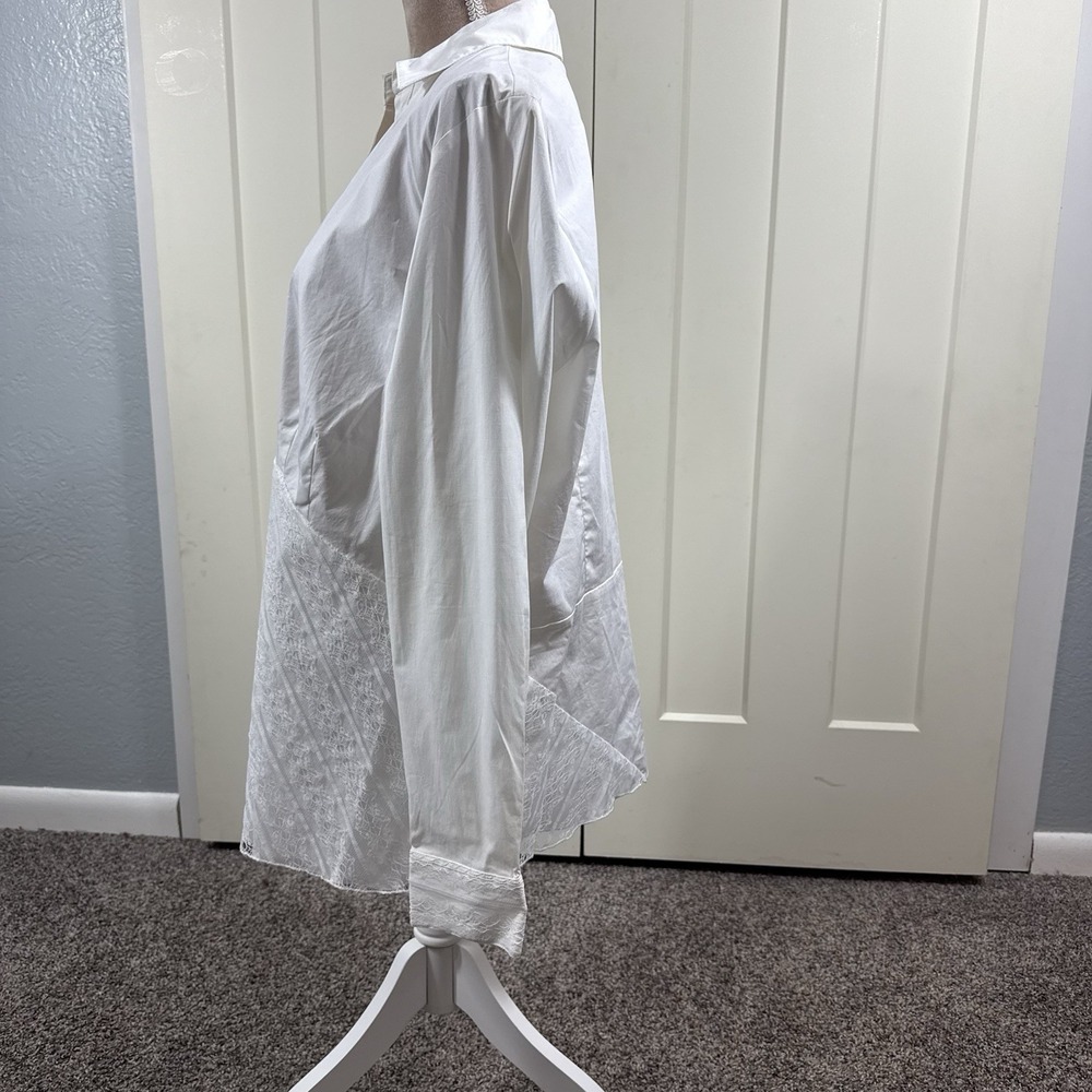 Coldwater Creek Woman's 1X White Long Sleeve Zippered Blouse Lace Overlay - Picture 2 of 16